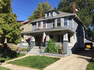 1561 Lauderdale Ave, Lakewood, OH 44107