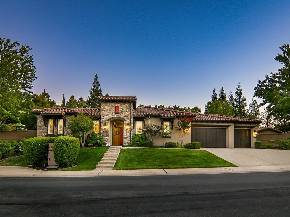 1st image of 1902 Ladera Dr