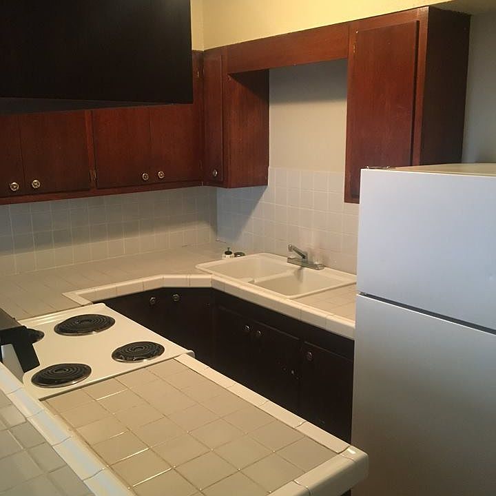 2nd image of 4131 NW 23rd St APT 6