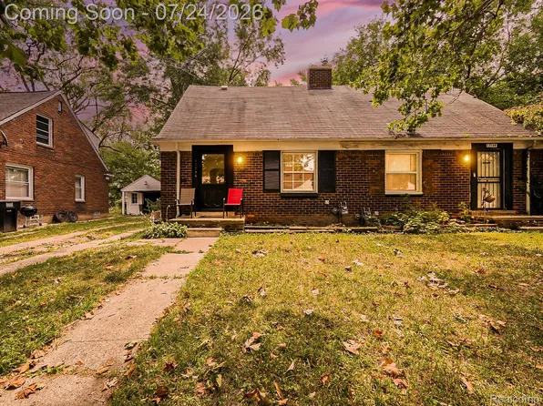 17156 Ontario St, Detroit, MI 48224