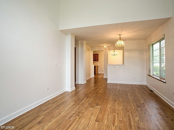 5th image of 1140 Westminster Ln