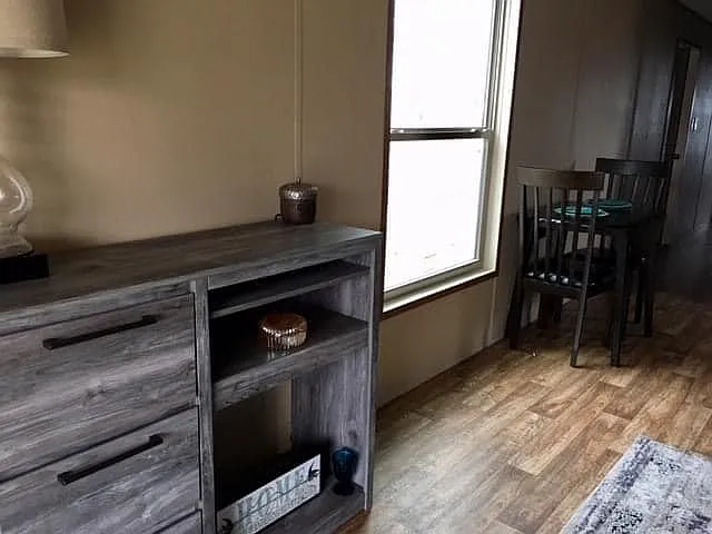 3 bed, 1088 sqft, $995 — Photo 3