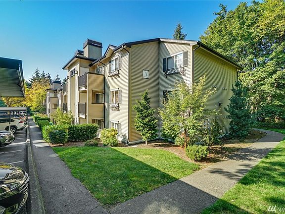 3rd image of 916 3rd Ave APT A205