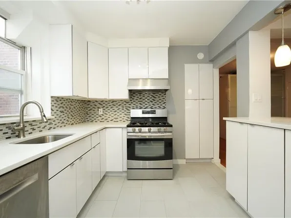2260 Benson Ave APT 6A, Brooklyn, NY 11214