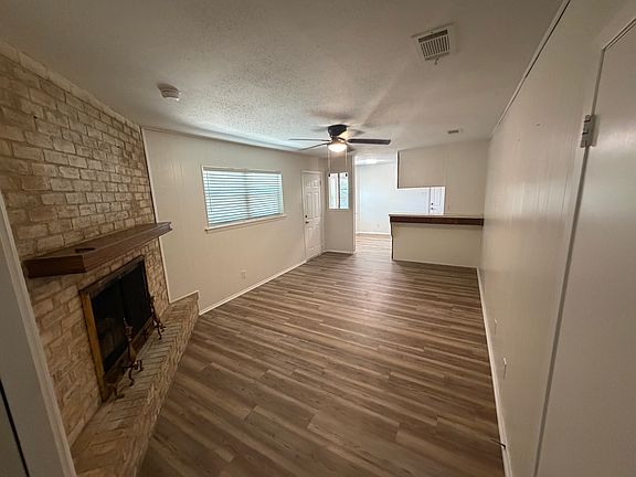 5th image of 1217 Scott Dr