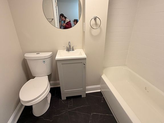 5th image of 1633 Northwick Rd #11633