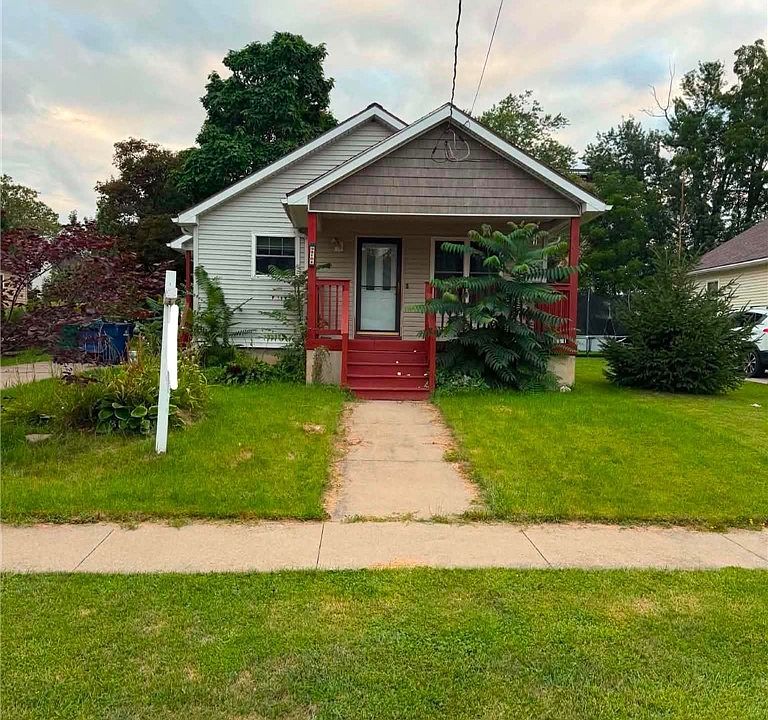 1st image of 98 Fox St