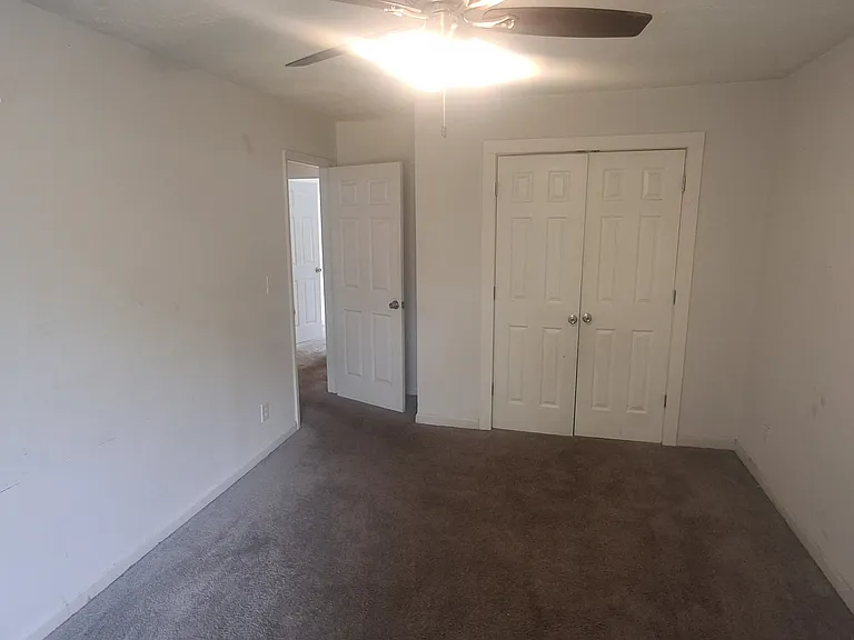 2146 Country Walk Way SE #B — Photo 20