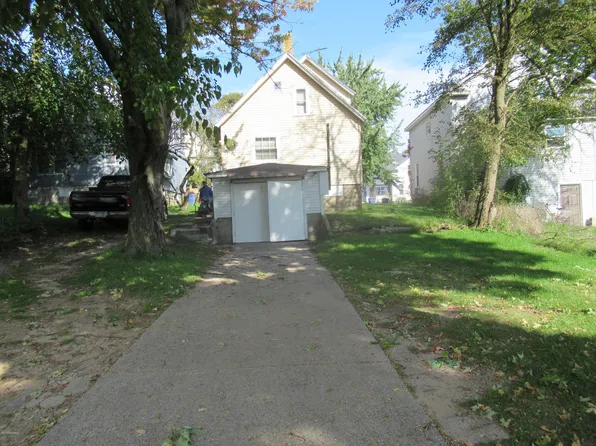 914 Hall St SE, Grand Rapids, MI 49507