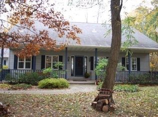 N9093 County Hwy E, Cambria, WI 53923