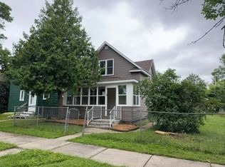 606 Wabigon Ave, Buhl, MN 55713