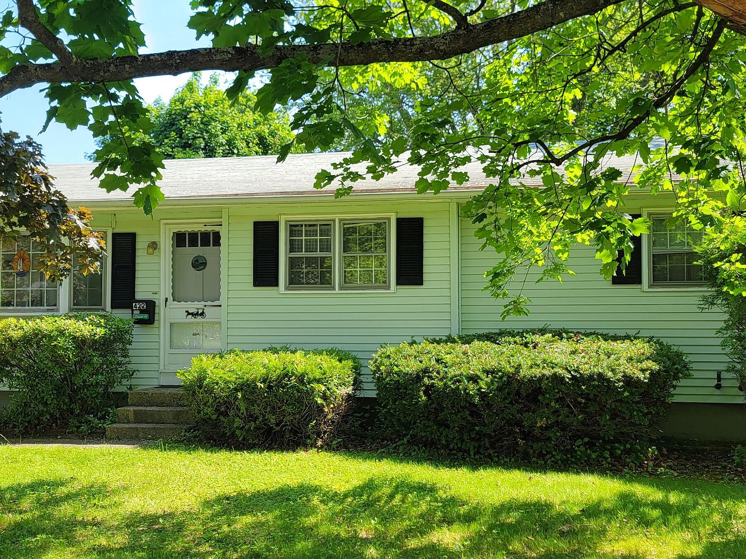 422 Main Street, Eliot, ME 03903 Zillow
