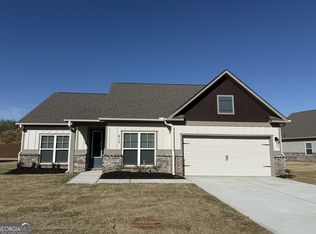 417 Cantrell Dr, Dallas, GA 30157