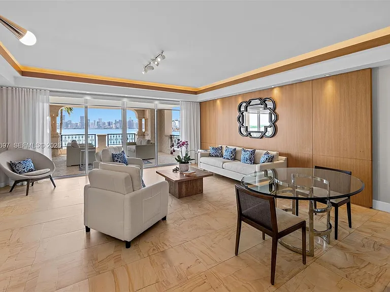 5245 Fisher Island Dr #5245 — Photo 4