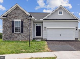 22 Tanager Ct #C8, Gettysburg, PA 17325
