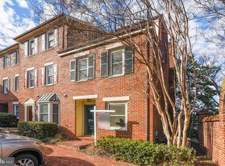 1154 N Taylor St #1, Arlington, VA 22201