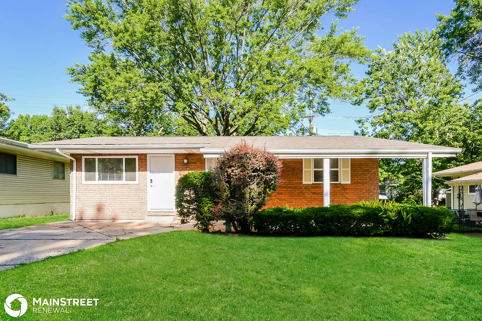 10515 Lilac Ave photo 1