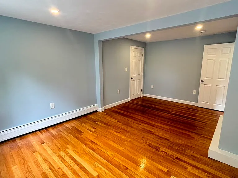 29 Newton Pl #B — Photo 7