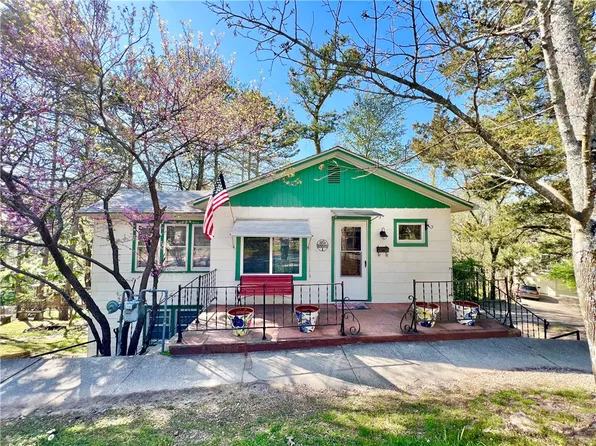 9 Kingshighway, Eureka Springs, AR 72632