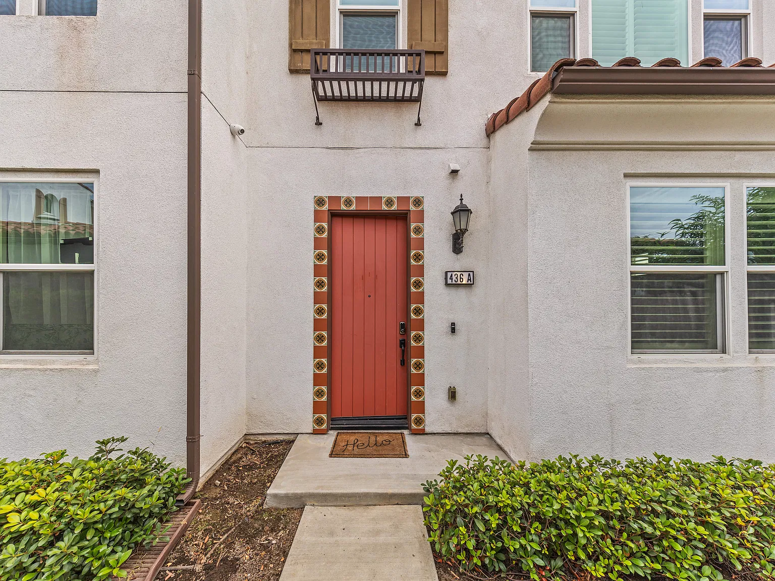 436 W Duarte Rd — Photo 3
