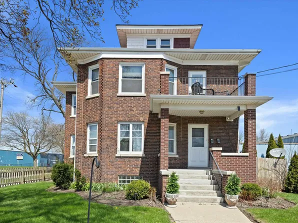 2620 Roosevelt ROAD, Kenosha, WI 53143