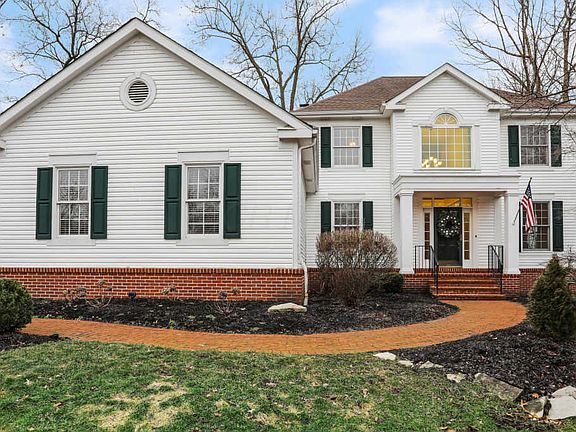 2nd image of 5058 Oakmont Pl