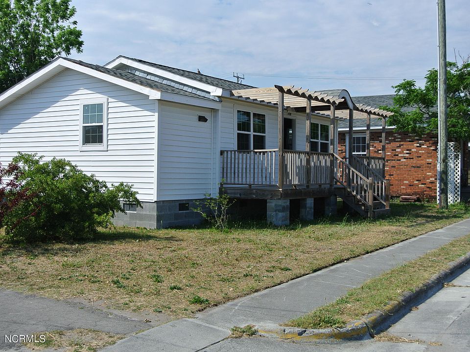 1st image of 417 A Queen Street