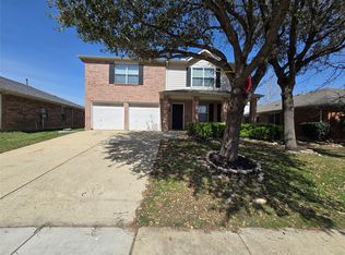1429 Trading Post Dr, Fort Worth, TX 76131