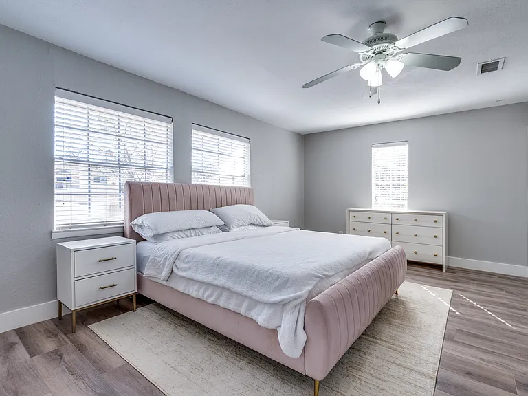 7602 Woodthrush Dr — Photo 13