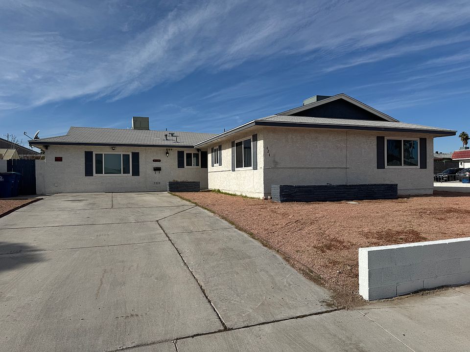 Front yard/driveway