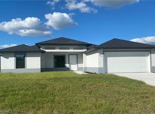 3708 33rd St SW, Lehigh Acres, FL 33976