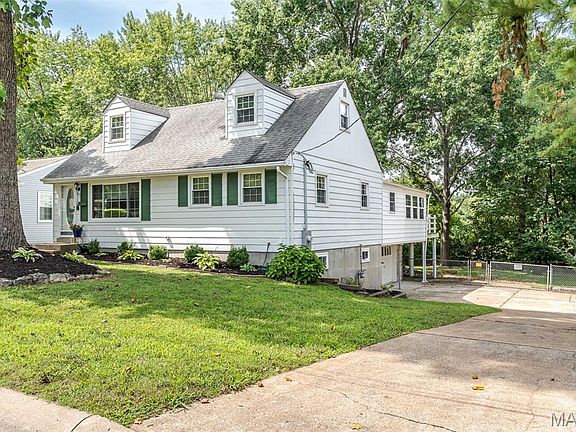 3rd image of 333 State St