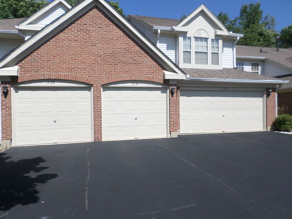 1st image of 2127 Glasgow Ct #2127