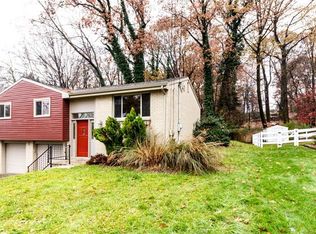 305 Belladonna Dr, Glenshaw, PA 15116