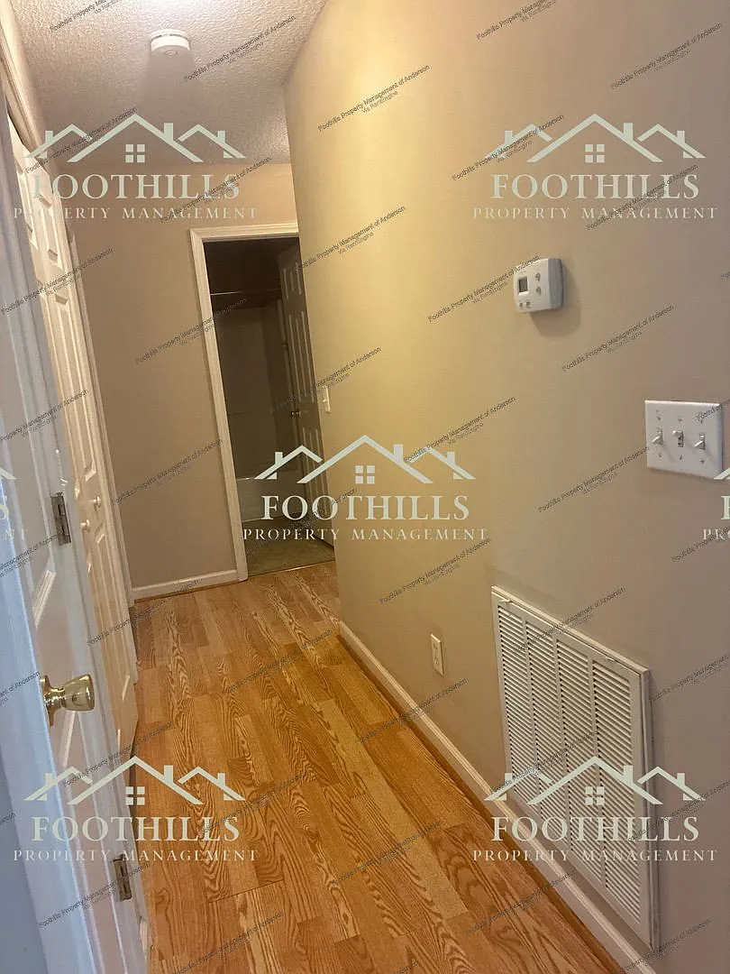 3 bed, 2.0 bath, 1200 sqft, $1,675 — Photo 4