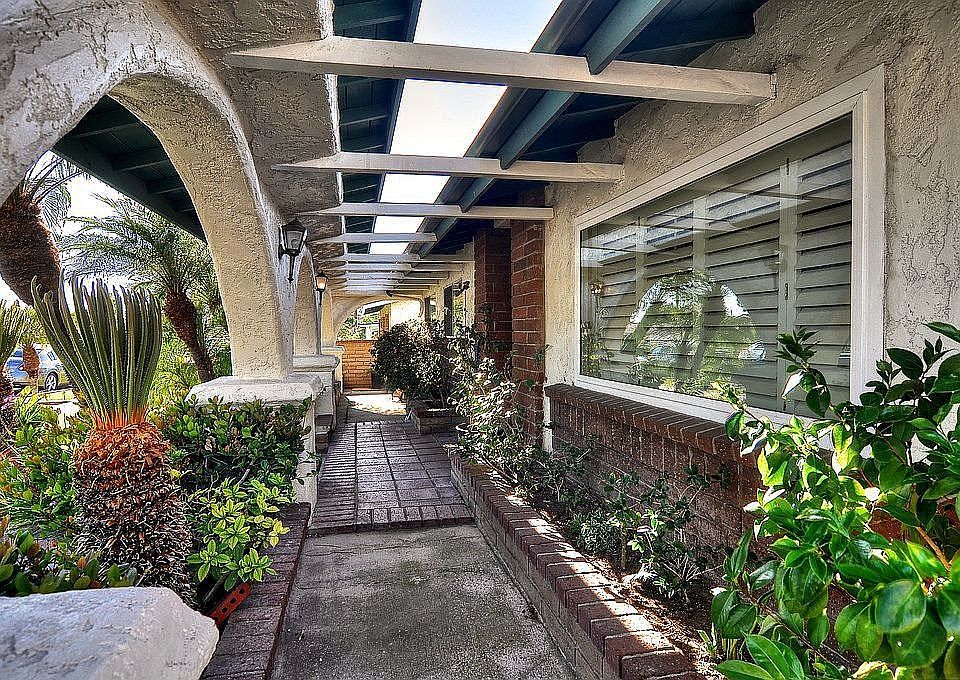 2nd image of 19051 E Avenida Palmar