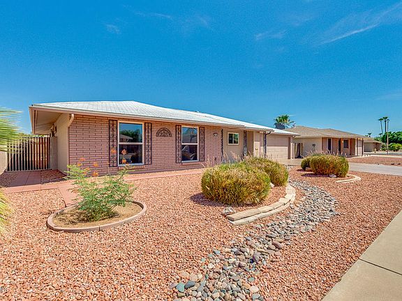 3rd image of 10769 W Tropicana Cir