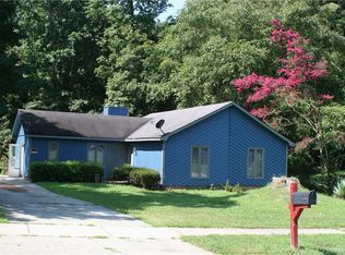 4300 NE Dunwoody Dr, Charlotte, NC 28215