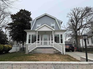 421 Shore Rd, Somers Point, NJ 08244