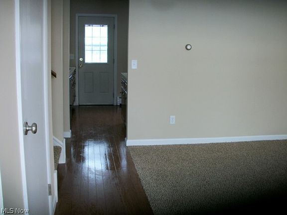 5th image of 919 Sandlewood Dr