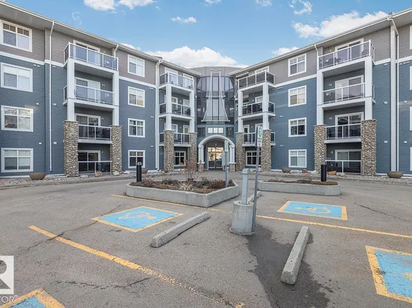 16035 132nd St NW #225, Edmonton, AB T6V 0B4