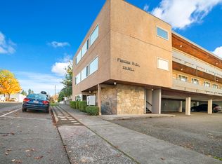 530 Bell St APT 1, Edmonds, WA 98020