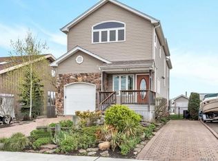 2847 Barbara Rd, Bellmore, NY 11710