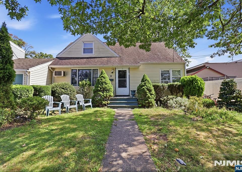 1st image of 2 Yolanda Place