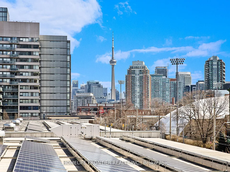 285 Dufferin St #207