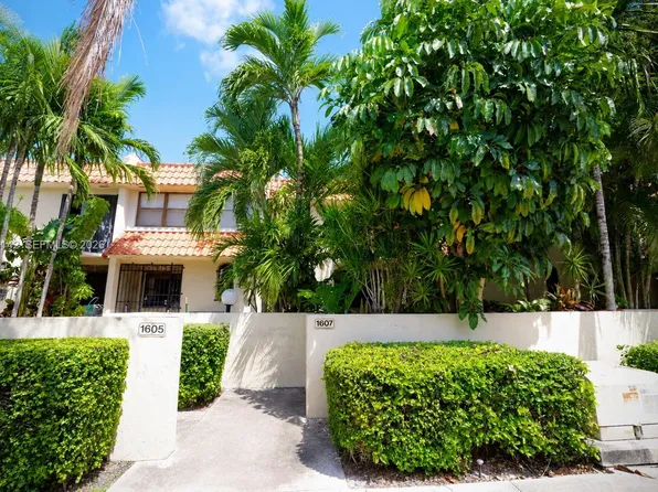 1607 NE 105th St #3-7, Miami Shores, FL 33138