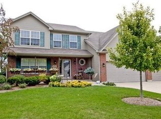 416 Windsor Dr, Oswego, IL