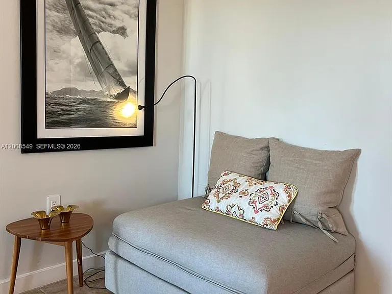 227 Michigan Ave #502 — Photo 10