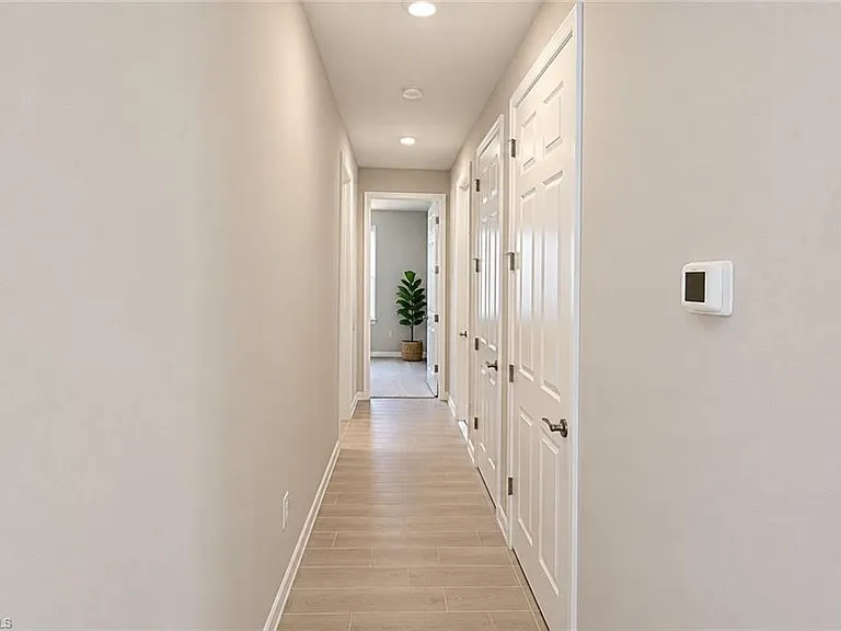 1248 Enbrook Loop — Photo 9