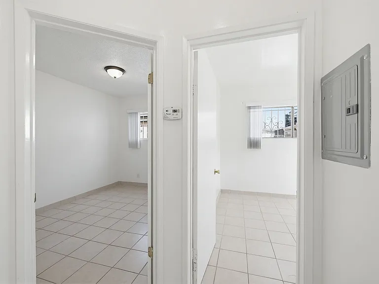 1224 S Normandie Ave #2 — Photo 3